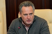 Dmitry Firtash Congratulated Group DF Employees With Christmas Holidays