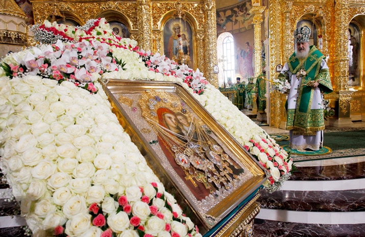 Consecration by His Holiness Patriarch Kirill of the Holy Trinity Cathedral in the village of Bancheny, Chernivtsi region