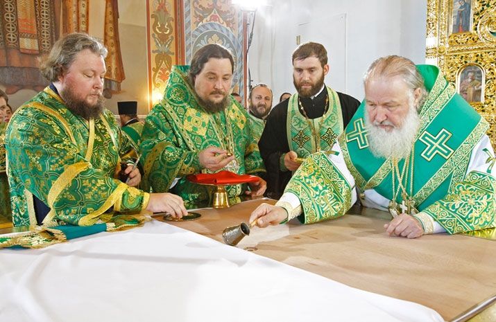 Consecration by His Holiness Patriarch Kirill of the Holy Trinity Cathedral in the village of Bancheny, Chernivtsi region