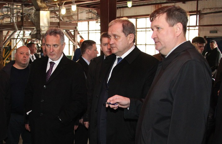 Head of the Board of Directors of Group DF Dmitry Firtash, Prime-Minister of Crimea Anatoliy Moguilev, Chairman of the Board of Directors of Crimean Soda Plant Vladislav Shmelkov