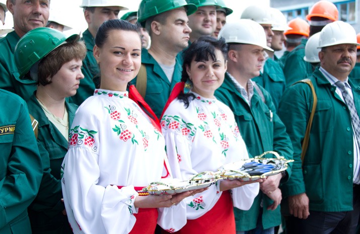 Ribbon-cutting ceremony of commissioning the new nitric acid production unit at ‘Rivneazot’