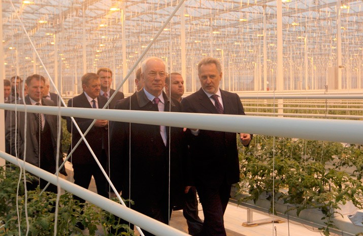 Dmitry Firtash, FEU President and Prime-Minister Nikolay Azarov