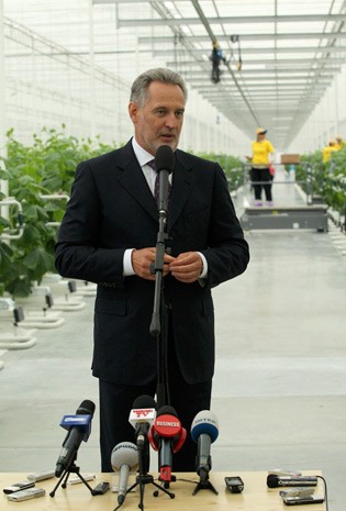 Dmitry Firtash, investor in DF Agro greenhouse complex