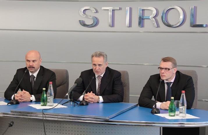 Alexander Khalin, General Director of OSTCHEM; Dmitry Firtash, Head of the Board of Directors Group DF; Sergey Pavliuchuk, Chairman of the Board of STIROL