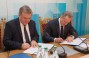 Valentyn Khoptian and Dmitry Firtash signed the memorandum of understanding stipulating participation of the Federation of Employers of Ukraine in implementation of the Strategy of Ternopil region development for the period till 2015