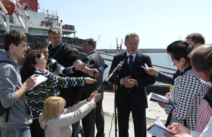 Capacity of Nikolaev Seaport Nika-Tera May Be Raised Five-Fold, Says Dmitry Firtash